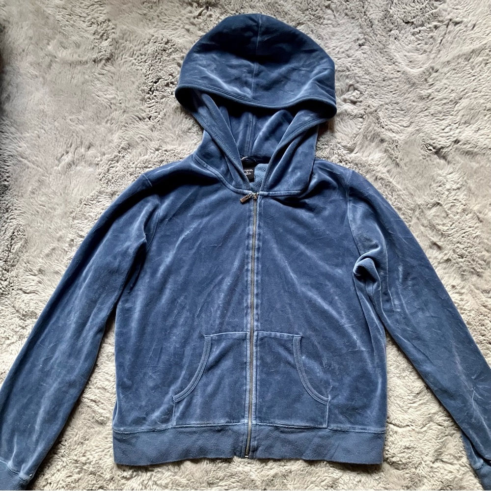90s Y2K sky blue velour velvet zip up by Moda International